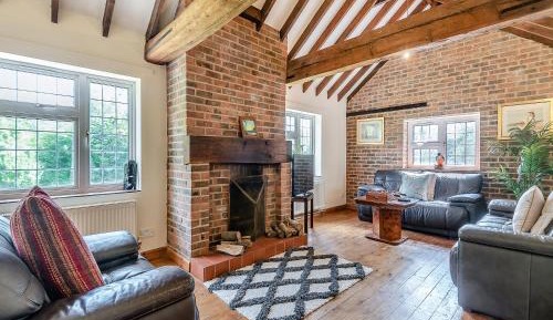 Five-Bedroom Holiday Home