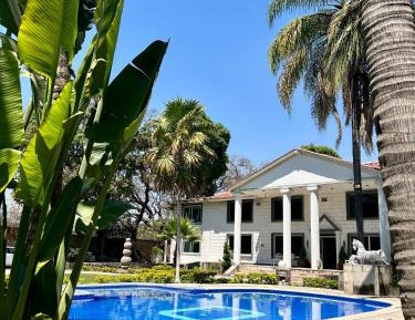 Deluxe Villa