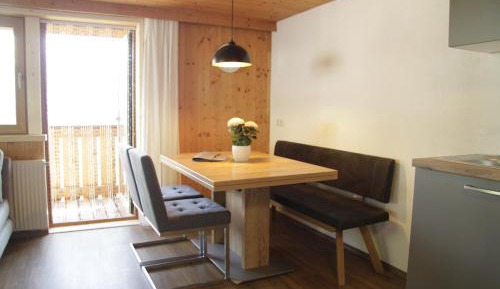 One-Bedroom Apartment with Balcony
