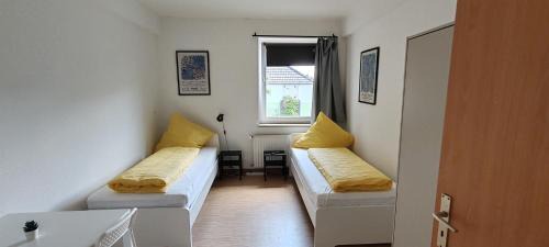 Three-Bedroom Standard Apartment