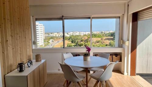 Superior One-Bedroom Apartment with Balcony