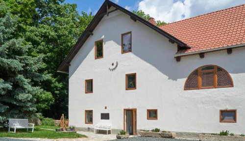 Two-Bedroom Apartment with Terrace