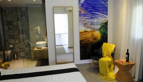 Studio Ground floor with Pool View (2 Adults)