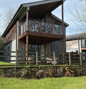 Three-Bedroom Holiday Home 