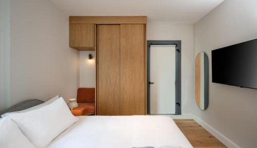 One-Bedroom Apartment with Big Terrace and Sofabed