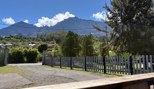 Bungalow with Garden View
