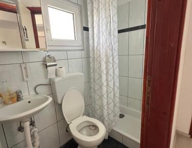 Family One-Bedroom Apartment with Balcony