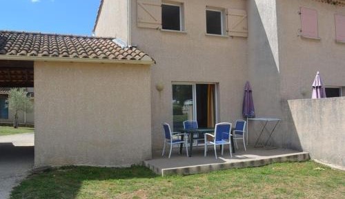 Holiday Home (6 Adults)
