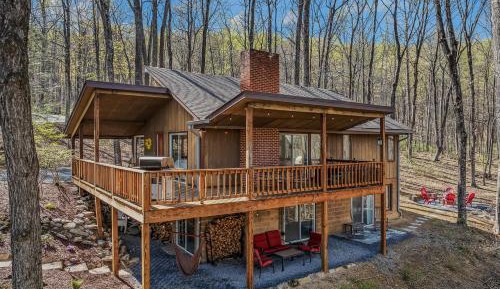 Five-Bedroom Apartment