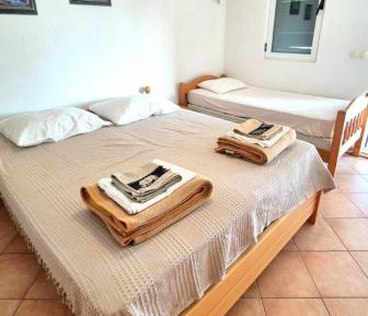 Triple Room with Sea View