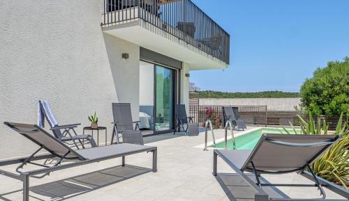 Villa with Sea View