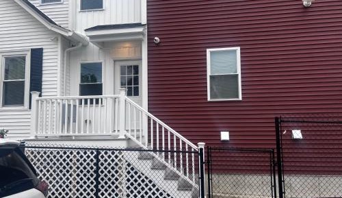 One-Bedroom Apartment - Non-Smoking