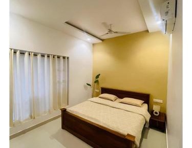 Queen Room with Garden View