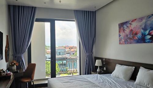 King Room with Balcony