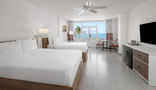Double Room with Two Double Beds - Non-Smoking