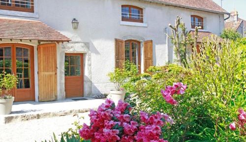 Holiday Home (6 Adults)