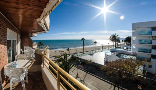 Three-Bedroom Apartment with Sea View