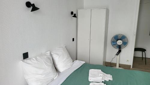 Family Room with Shower