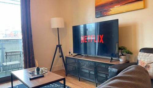 Apartment with City View