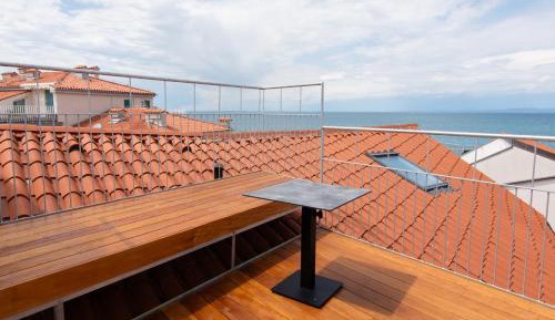 Two-Bedroom Deluxe Apartment with Ocean View