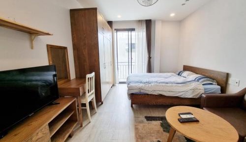 Studio with Balcony