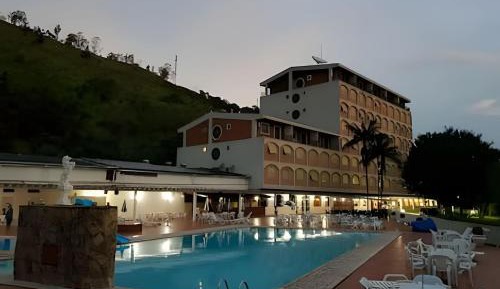 Apartment with Lake View