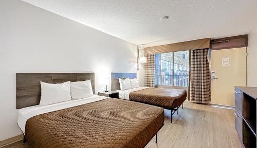 Standard Room with Two Double Beds - Interior Hall/Non-Smoking