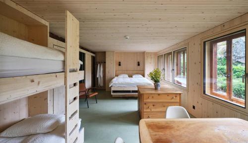 Quadruple Room with Mountain View