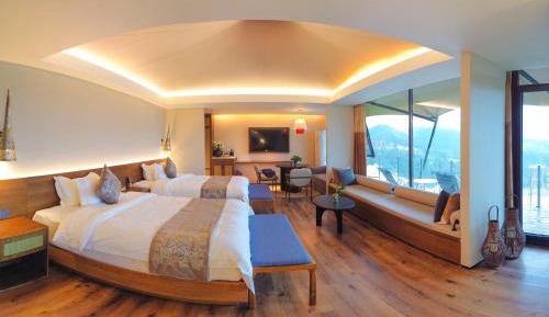 Family Suite with Balcony