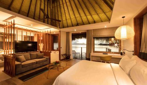 Deluxe Bungalow with Sea View