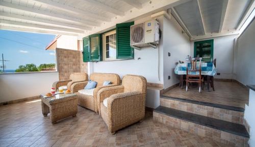 Three-Bedroom Standard Apartment