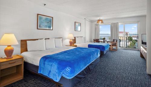 King and Double Bed Efficiency with Private Balcony