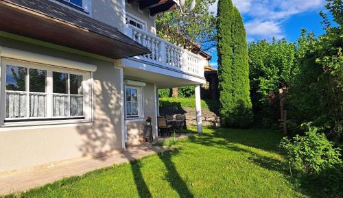 Apartment with Bathroom