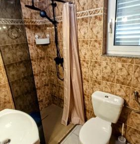 Room #380484605