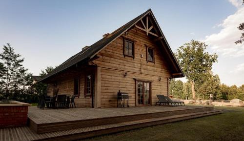 Seven-Bedroom House