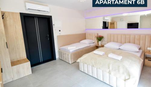 Deluxe One-Bedroom Apartment with Garden View