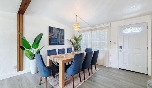 Three-Bedroom Holiday Home 