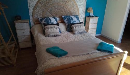 Double Room with Private Bathroom