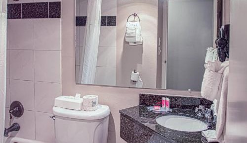 Queen Room with Two Queen Beds - Non-Smoking