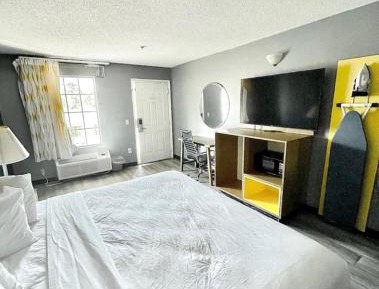 King Room - Non-Smoking