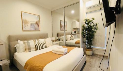 One-Bedroom House