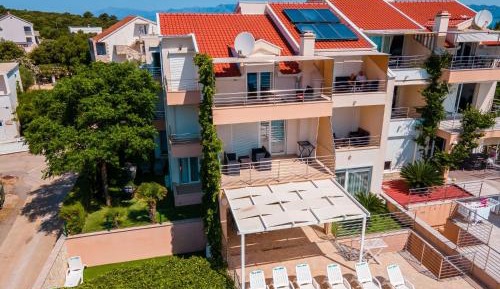 Apartment with Terrace