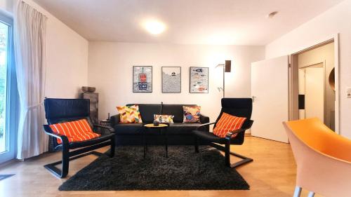 One-Bedroom Apartment with Terrace