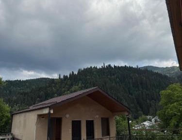 Quadruple Room with Mountain View