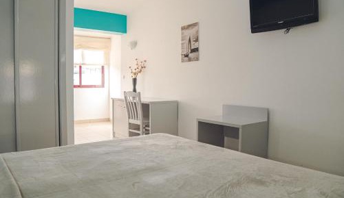 Double Room (Adults)