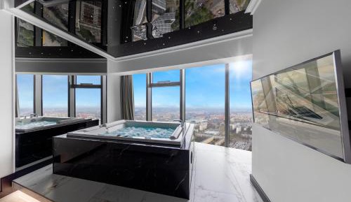 Superior Apartment with Spa Bath