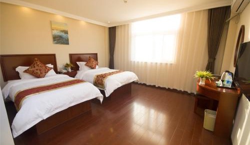 Twin Room (Partially No Window)