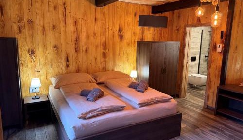 Premium Quadruple Room