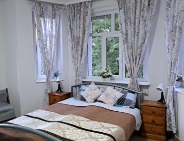 Comfort Triple Room with Shower