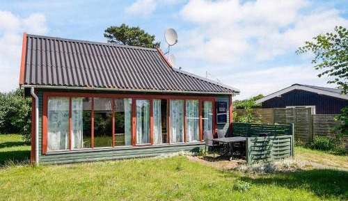 Two-Bedroom Holiday Home